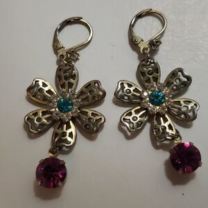 Cute Colorful Fashion Earrings.